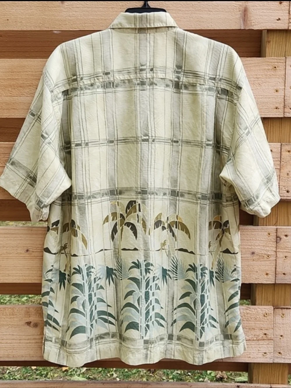 Tommy Bahama Vintage 100% Silk Plaid Palm Tree Border Print Camp Shirt M - Picture 15 of 16
